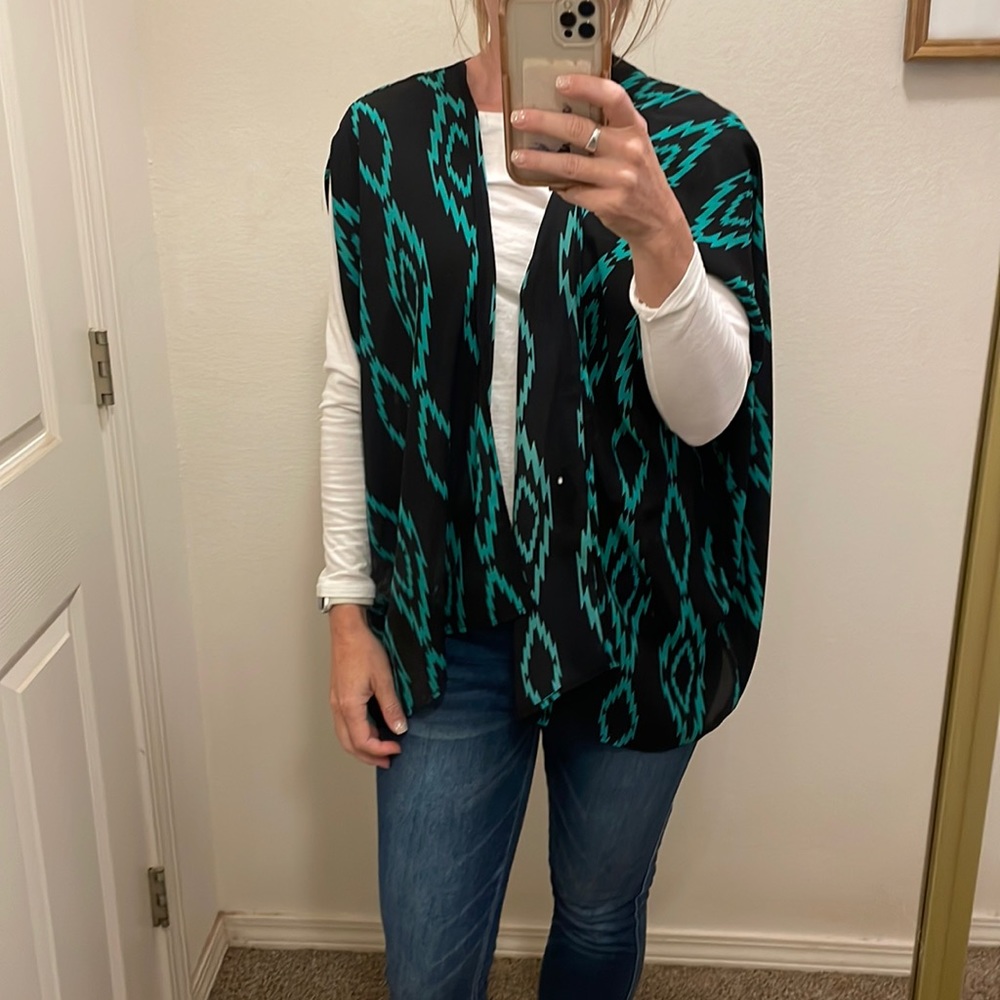 Southwest Print Kimono 🖤💚
